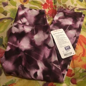 NWT lululemon High Rise Wunder Under Crop